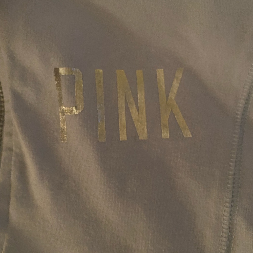 VS half-zip. Small - Picture 2 of 3